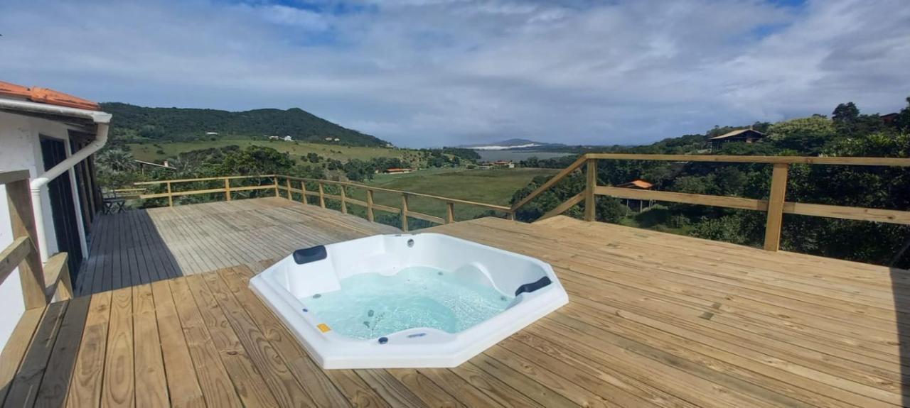 Villa Santorini Praia Do Rosa Com Piscina E Jacuzzi Εξωτερικό φωτογραφία