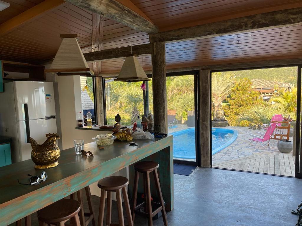Villa Santorini Praia Do Rosa Com Piscina E Jacuzzi Εξωτερικό φωτογραφία